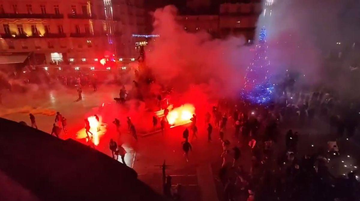 The fans of the Moroccan national team staged a mass riot / Screenshot from the video