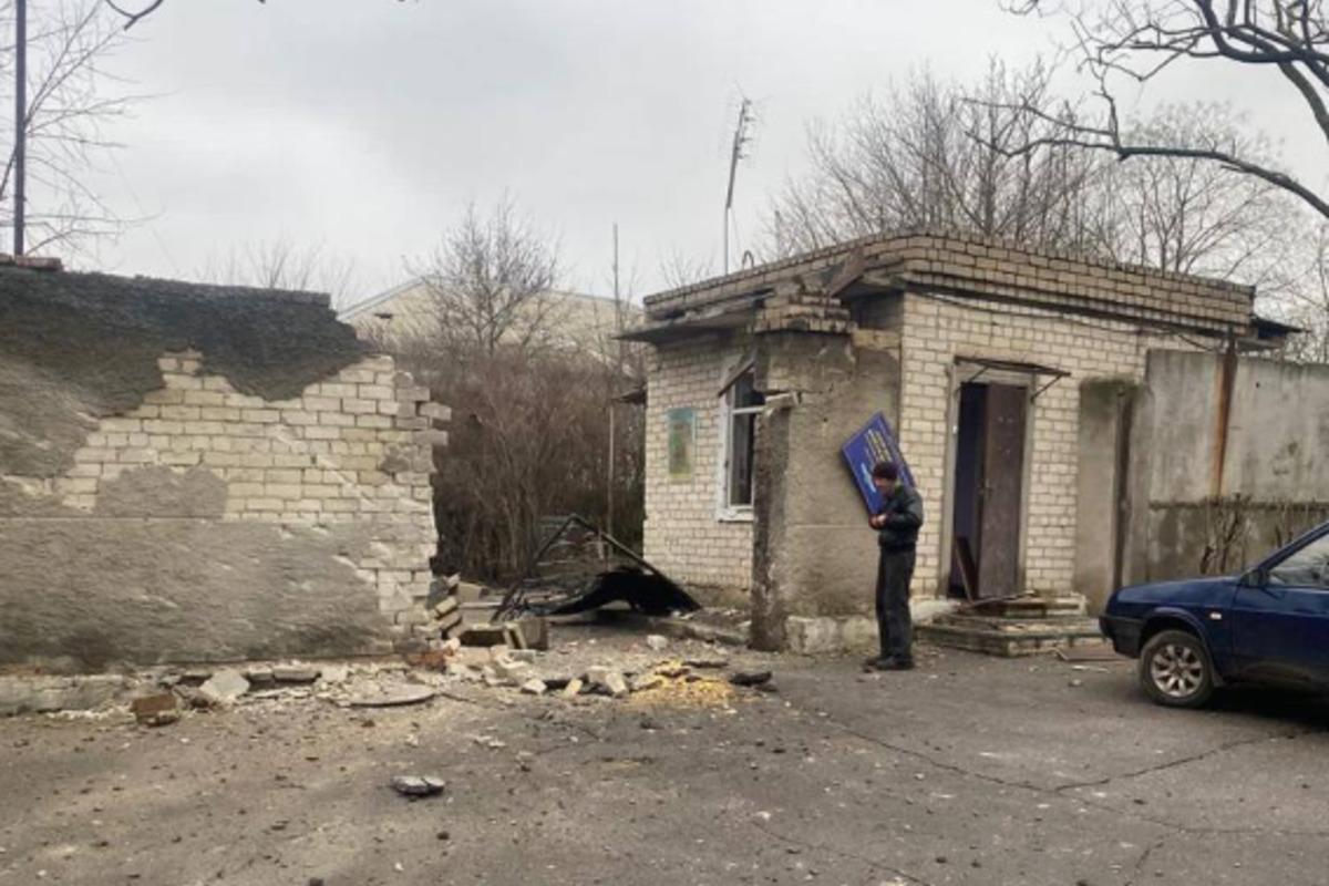 Ворог обстріляв передмістя Херсона, загинула жінка / фото t.me/tymoshenko_kyrylo Ворог обстріляв передмістя Херсона, загинула жінка / фото t.me/tymoshenko_kyrylo