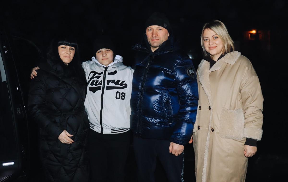 Іван з батьком / Елена Варфоломеева / Facebook Іван з батьком / Елена Варфоломеева / Facebook