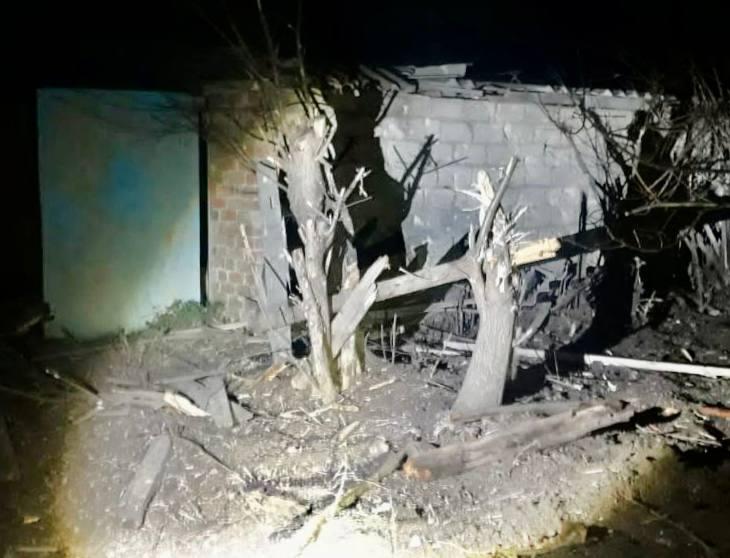 Вночі окупанти завдали ударів по Нікополю та Марганцю / фото Дніпропетровська ОВА Вночі окупанти завдали ударів по Нікополю та Марганцю / фото Дніпропетровська ОВА