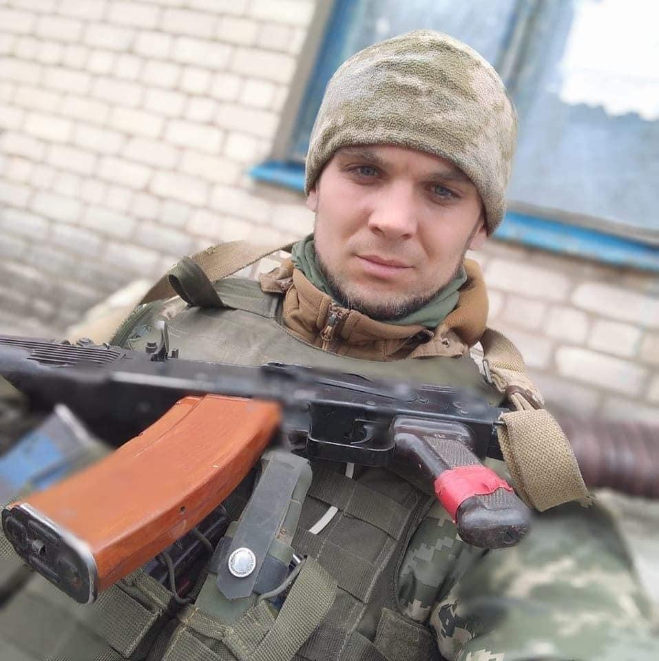 Зупинилося серце: на Хмельниччині дружина воїна померла після звістки про його загибель Зупинилося серце: на Хмельниччині дружина воїна померла після звістки про його загибель
