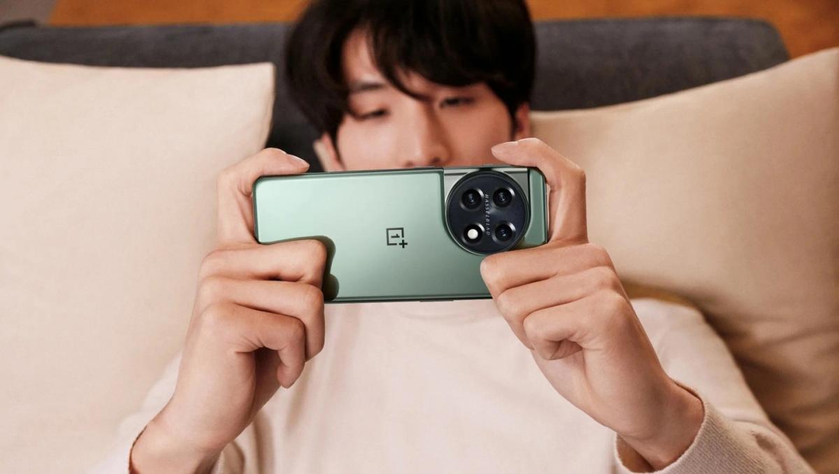 Премьера смартфона в Китае состоится уже 4 января / фото OnePlus Премьера смартфона в Китае состоится уже 4 января / фото OnePlus