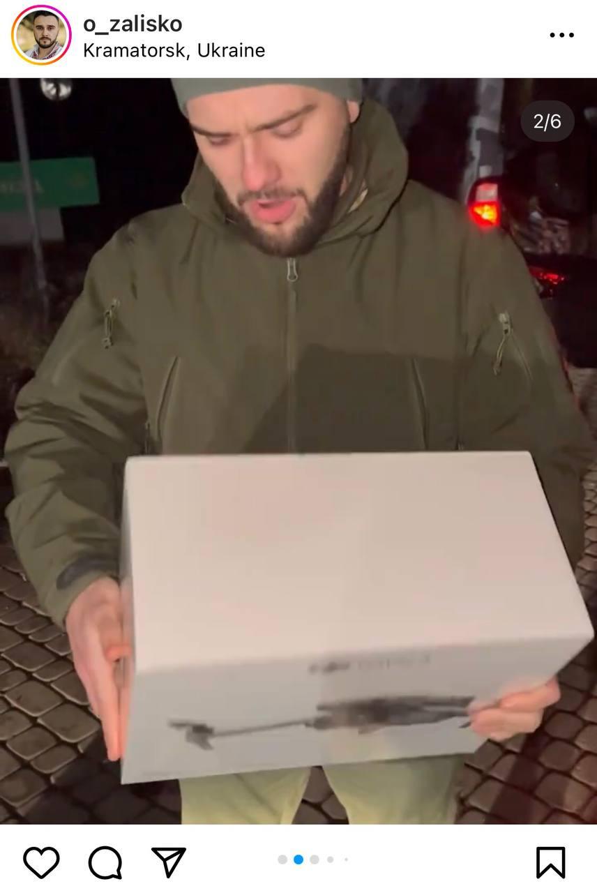 Блогер-мільйонник Заліско відвіз дрони військовим прямо у Бахмут