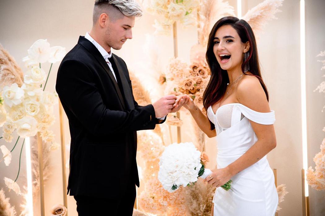 Свадьба Анны Тринчер и Александра Волошина / Фото - instagram.com Свадьба Анны Тринчер и Александра Волошина / Фото - instagram.com