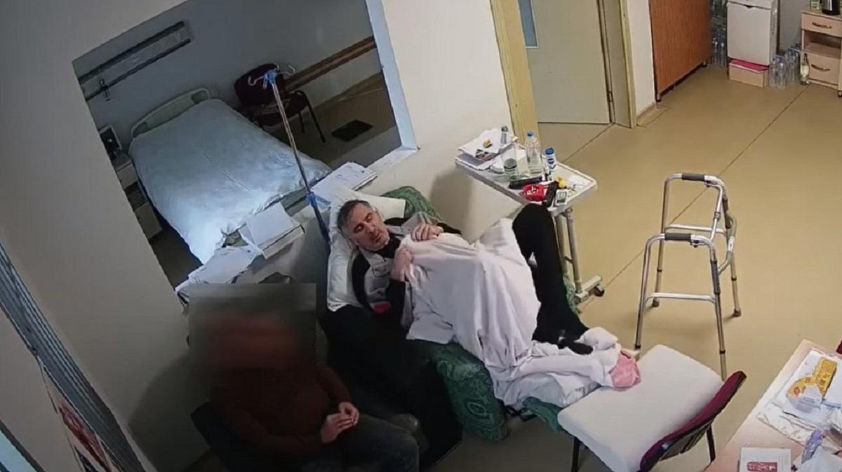 Состояние здоровья Саакашвили вызывает опасения \ скриншот