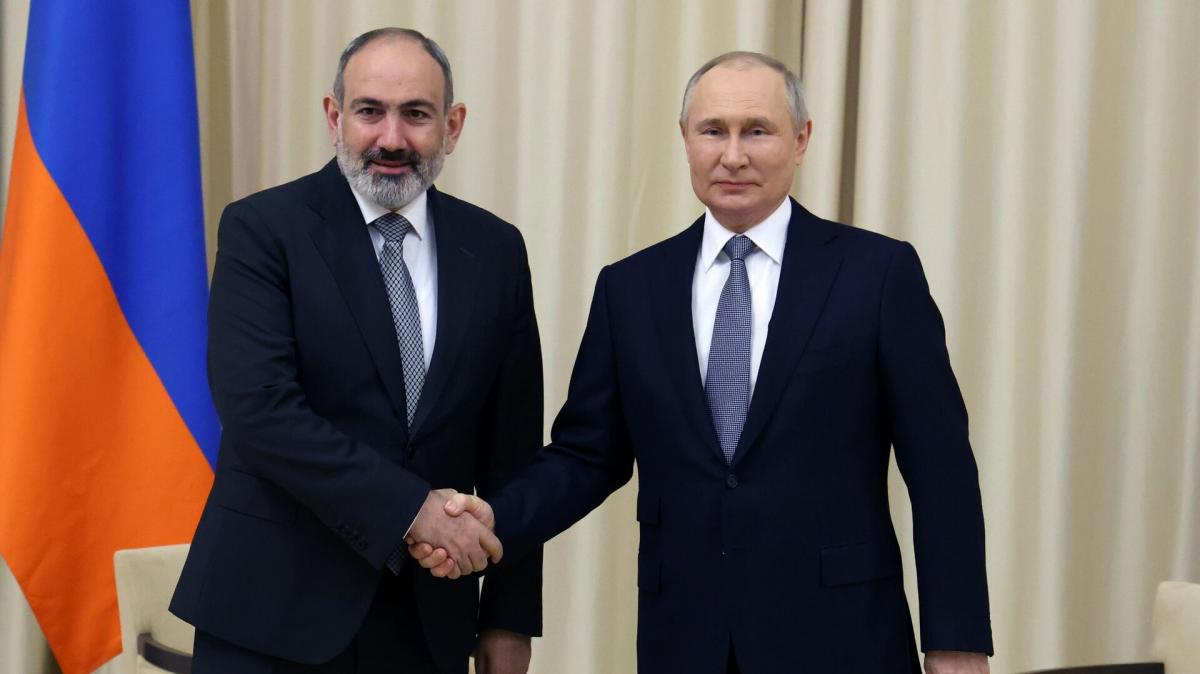 Пашинян часто встречается с Путиным Пашинян часто встречается с Путиным