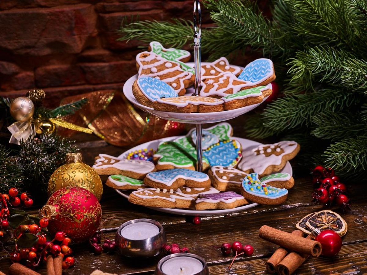 Новогоднее (рождественское) имбирное печенье с глазурью — рецепт + 22 фото