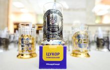 У потягах "Укрзалізниці" оновили меню: чим дивуватимуть пасажирів (фоторепортаж, відео)