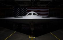 У США представили новий бомбардувальник-невидимку B-21 Raider (відео)