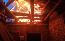 Окупанти обстріляли приватні будинки у Торецьку: є жертва та поранені (фото)