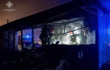 У Києві стався вибуху газового балона у кіоску з приготування швидкої їжі: є жертви (фото)