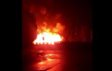 У Криму сталась масштабна пожежа у казармі з "мобіками" – соцмережі (відео)