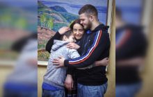 Дітей врятували з окупації: звільнена з полону РФ українка нарешті зустрілася з синами (фото)