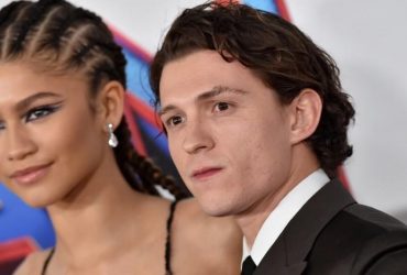 Человек-паук Том Холланд тайно обручился со своей коллегой по фильму - СМИ