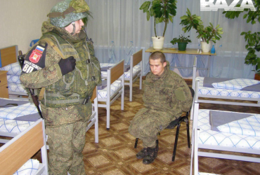 Солдат з РФ, який розстріляв товаришів по службі, записався добровольцем у ПВК Вагнер - ЗМІ