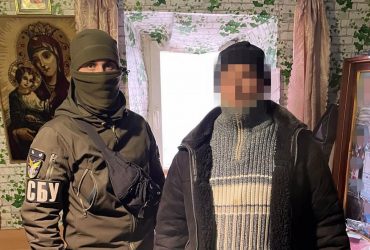 Угрожали расстрелами: на Херсонщине задержаны трое коллаборантов (фото)