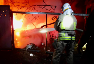 Тероризували всю ніч: з'явилися фото наслідків моторошного обстрілу РФ