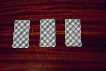 Оберіть карту і дізнайтеся, що на вас чекає 14 грудня - прогноз Таро (фото)