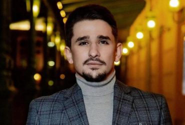 Російський журналіст Майкл Накі: Глобально держави РФ вже не існує. Держава, яка провалилася, довго воювати не може