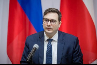 Украине нужно дать все необходимые средства для защиты от России - глава МИД Чехии