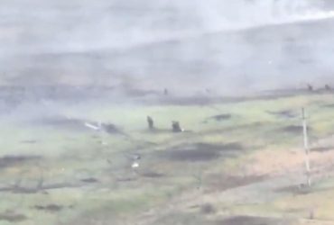 Всех покосило: ВСУ показали провальный штурм российских морпехов (видео)
