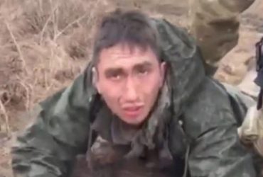 Російський окупант-мем по другому колу пройшов український полон (фото, відео)