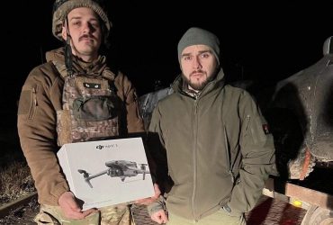 Блогер-мільйонник Заліско відвіз дрони військовим прямо у Бахмут