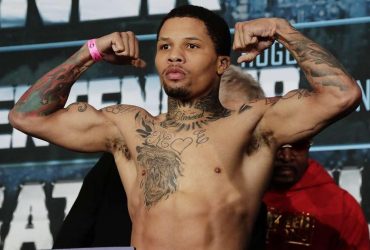 Непобежденного чемпиона мира по боксу арестовали за домашнее насилие, его бой на грани срыва