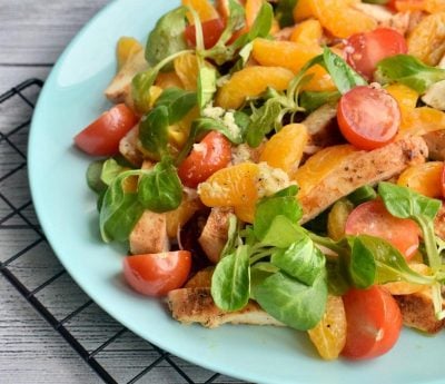 Простые салаты с курицей на каждый день: 10 быстрых рецептов