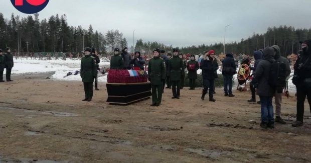 Фото зека на лесоповале