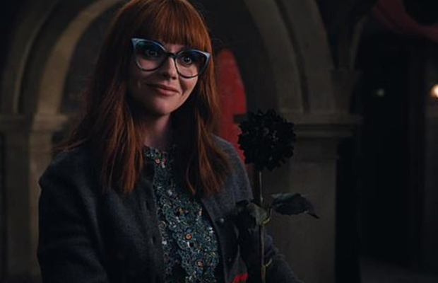 Звезда сериала "Уэнздей" рассказала, что боялась умереть 24 февраля из-за нападения РФ