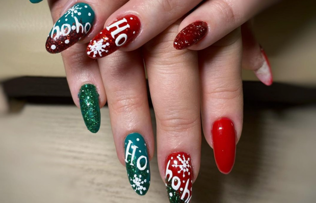 Каким цветом сделать ногти на Новый год 2023: названы стильные варианты (фото)