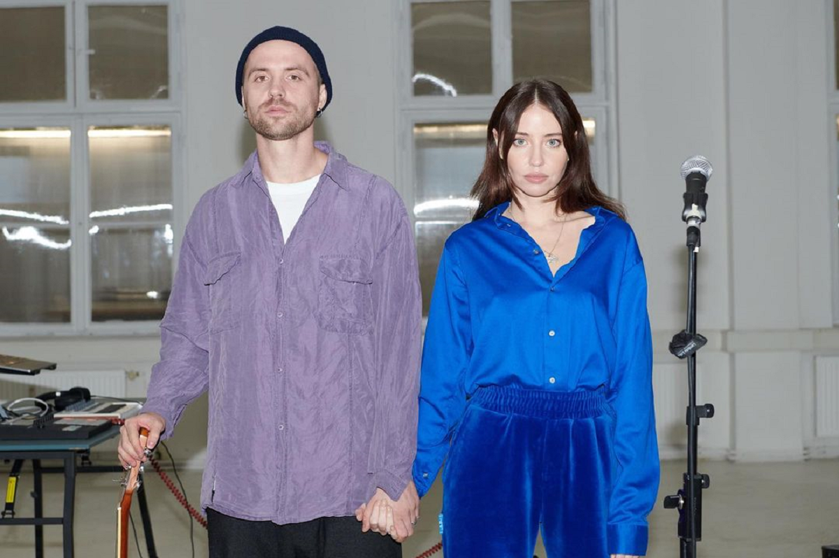 Мережа буквально шаленіє від неочікуваного допису зіркової пари / скриншот