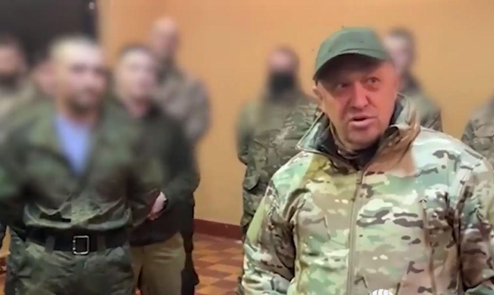 Пригожин устроил "выпускной" "зэкам" и отметился советами / скриншот Пригожин устроил "выпускной" "зэкам" и отметился советами / скриншот