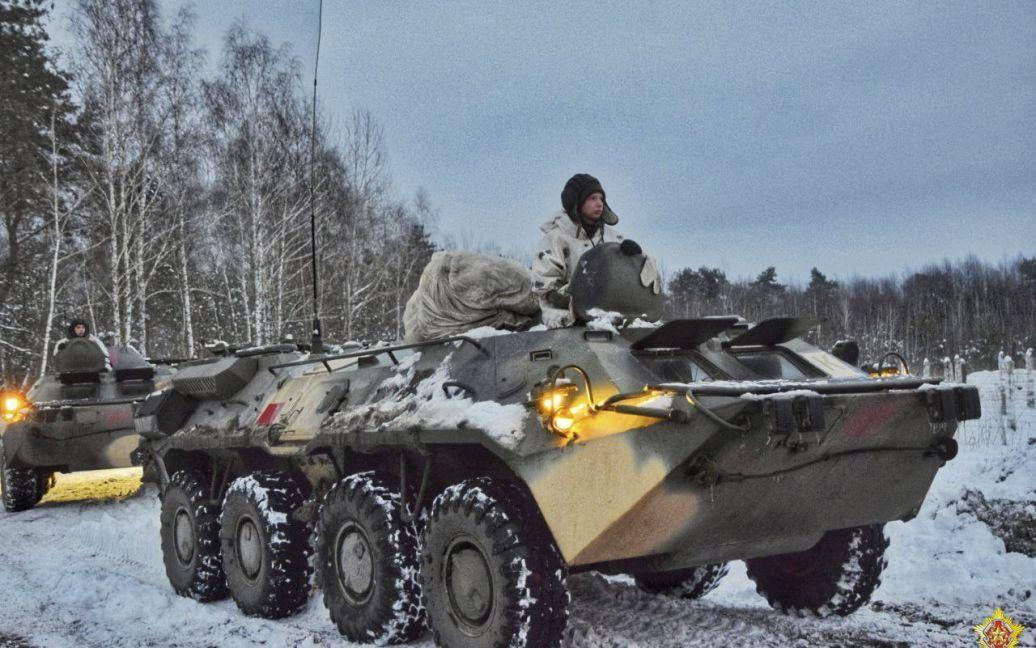До Білорусі привезли Російські бронетранспортери / фото Міноборони РФ До Білорусі привезли Російські бронетранспортери / фото Міноборони РФ