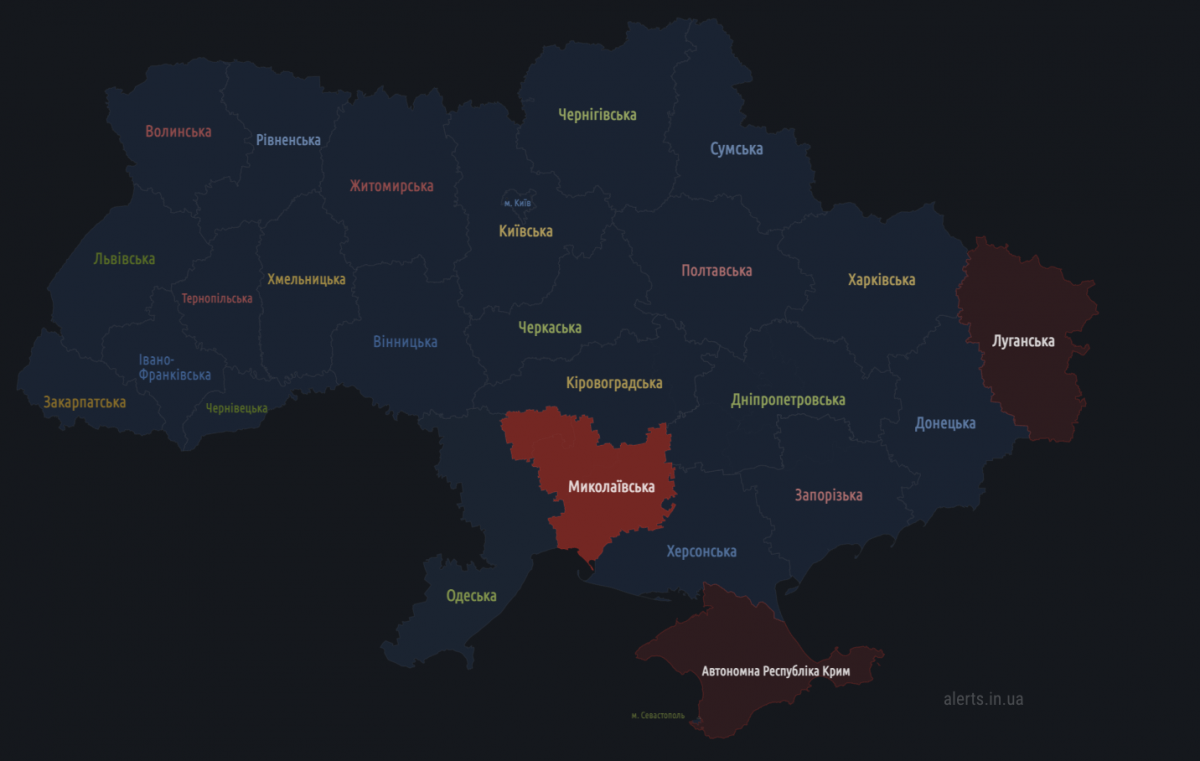 Частина України 'почервоніла' через активність російської авіації (мапа) Частина України 'почервоніла' через активність російської авіації (мапа)