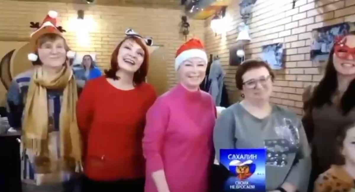Привітання записували за участю Діда Мороза і Снігуроньки / скріншот Привітання записували за участю Діда Мороза і Снігуроньки / скріншот