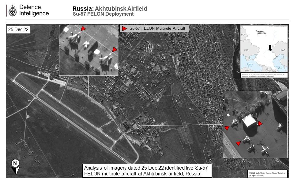 Пять Су-57 размещены на военном аэродроме города Ахтубинск / фото twitter.com/DefenceHQ