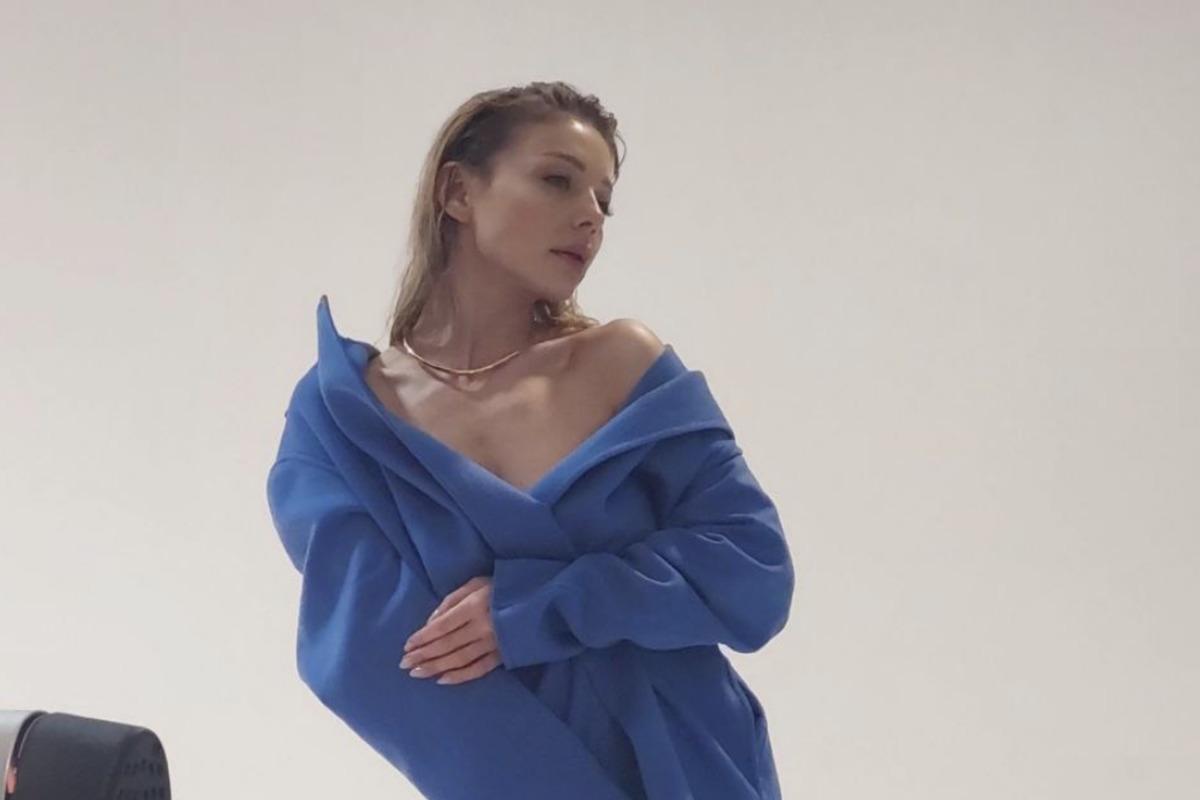 Кароль постала в образі спокусниці / фото тг-канал Тіни Кароль