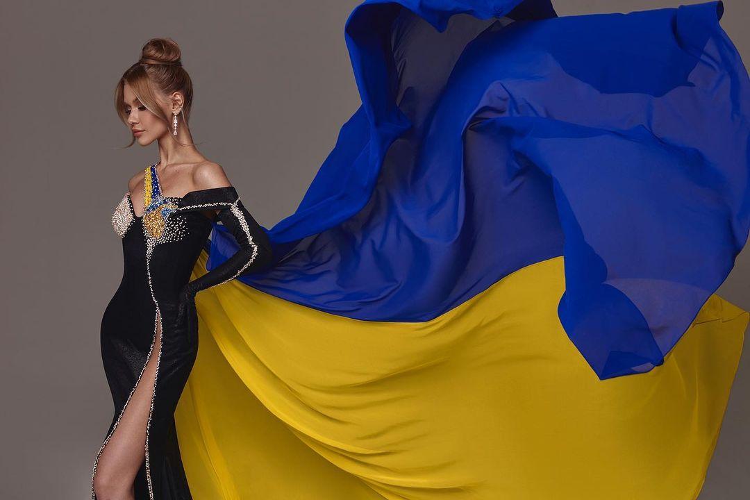 Вікторія Апанасенко представила вечірній образ на "Міс Всесвіту" / instagram.com/crystal.viktoria