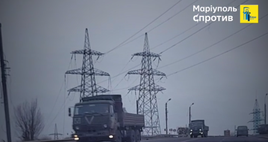 Military trucks of the occupiers were spotted in Mariupol \ screenshot from the video