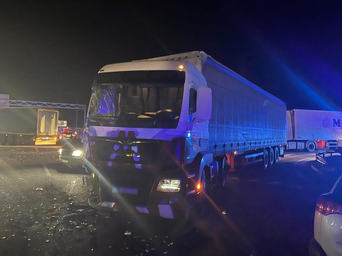Загалом до лікарні швидкої медичної допомоги потрапили 11 пацієнтів / фото facebook.com/emergency.lviv Загалом до лікарні швидкої медичної допомоги потрапили 11 пацієнтів / фото facebook.com/emergency.lviv