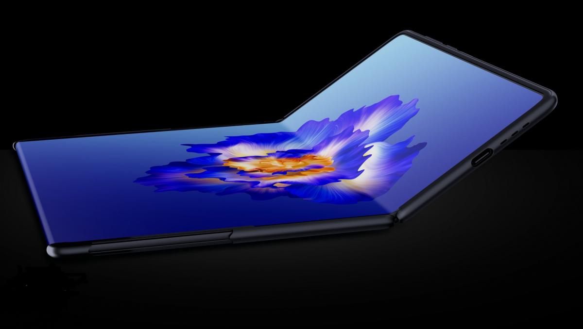 Tecno показала Phantom Vision V / Скриншот с видео Tecno показала Phantom Vision V / Скриншот с видео