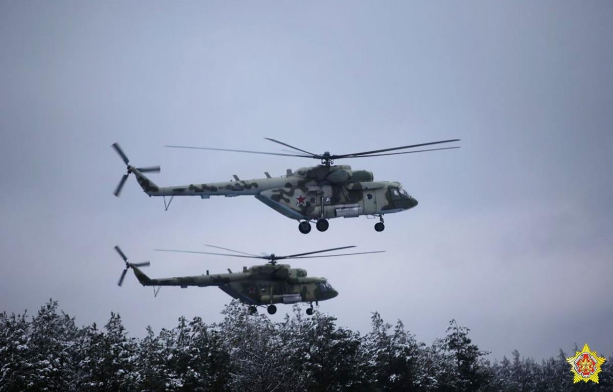 Росія перекинула до Білорусі нову партію військових і техніки / фото t.me/modmilby Росія перекинула до Білорусі нову партію військових і техніки / фото t.me/modmilby