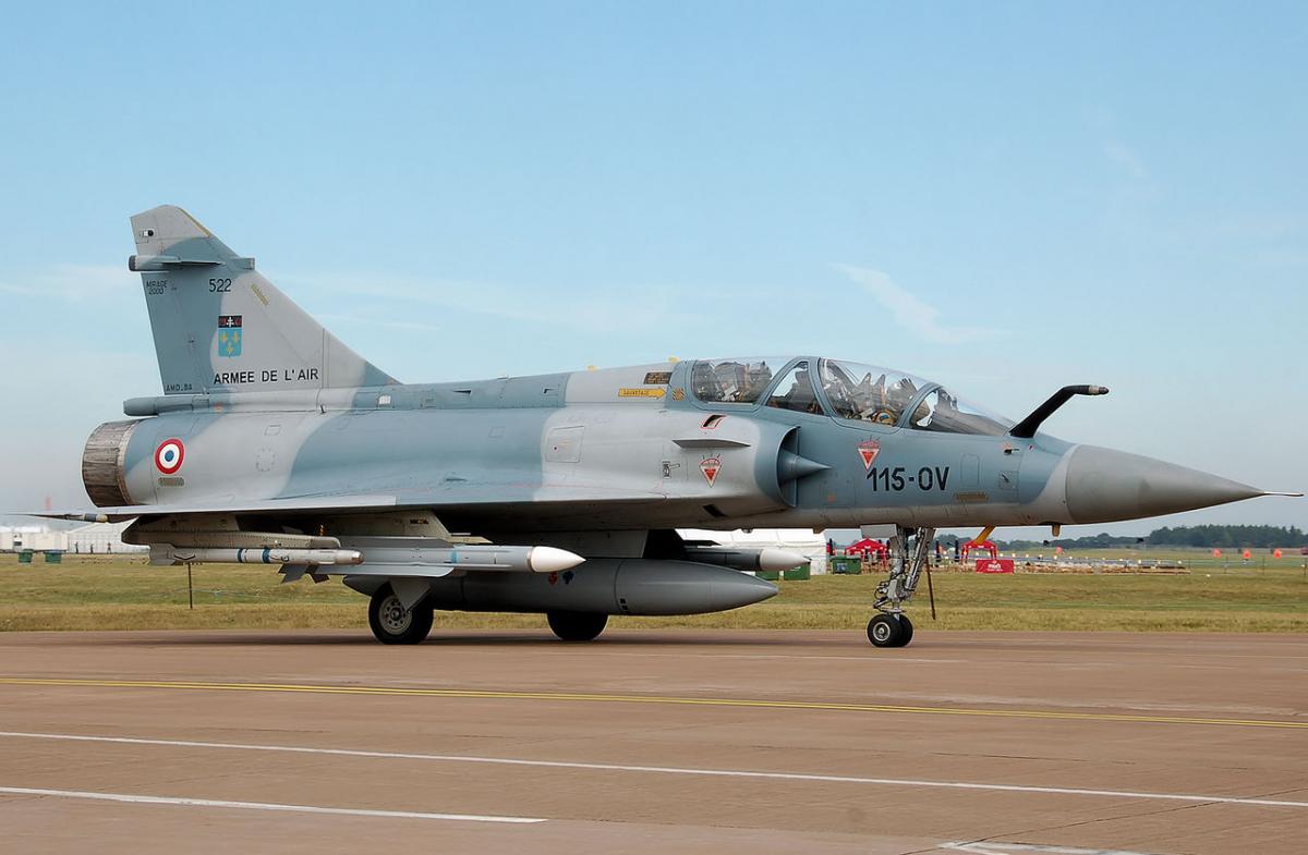 Французький винищувач Mirage 2000 / фото wikimedia.org