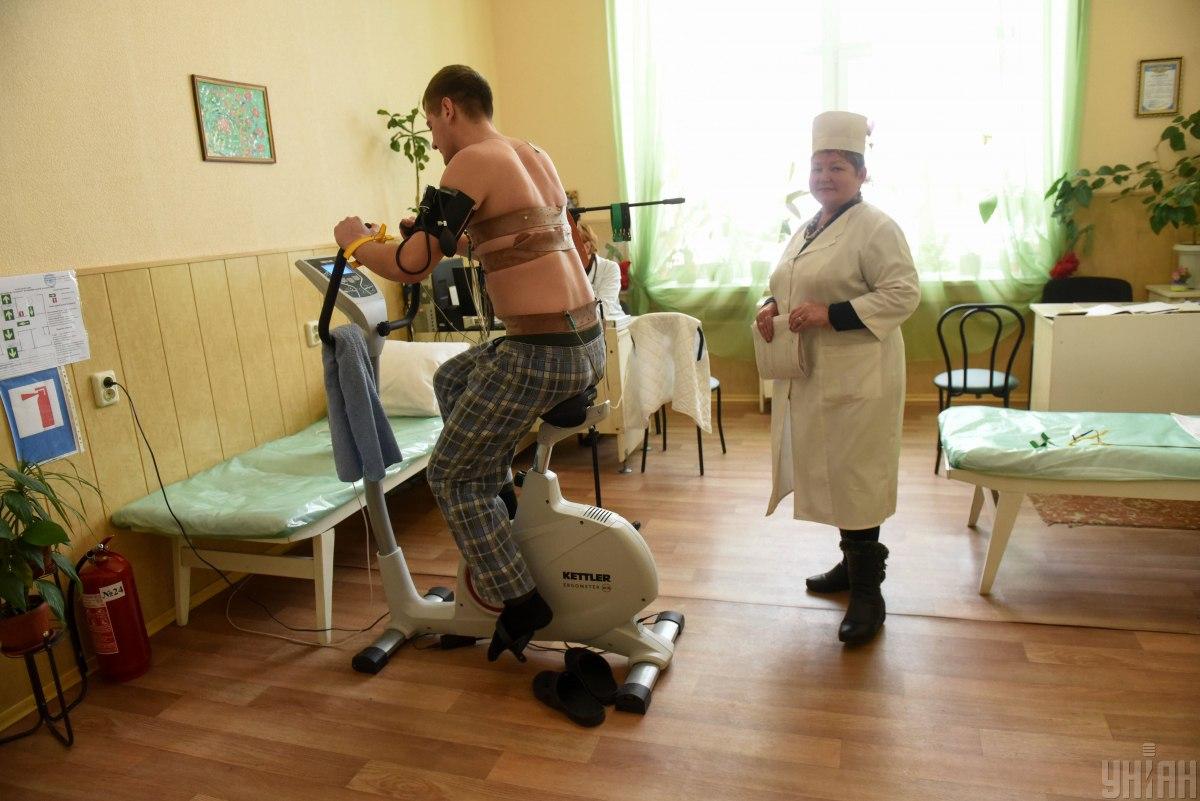 У Міноборони розповіли про новації в роботі військово-лікарських комісій / фото УНІАН, Олександр Прилепа У Міноборони розповіли про новації в роботі військово-лікарських комісій / фото УНІАН, Олександр Прилепа