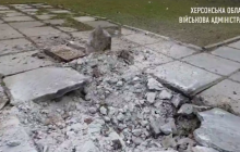 Окупанти з артилерії обстріляли Херсон: одна людина загинула, ще одну поранено (відео)