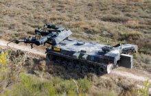 Германия доставила в Украину четыре саперных танка