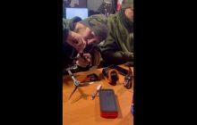 Росія видала жартівливе відео бійців ЗСУ в Соледарі за "підготовку" до хімічного удару