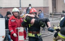 Її голос почули під завалами: у Дніпрі дивом вдалося врятувати жінку (фото, відео)